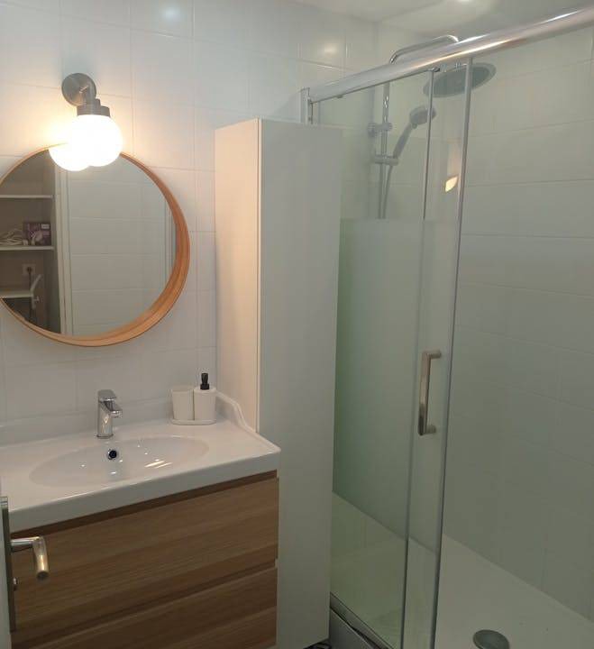 Photo of Bathroom in Noisy-le-Grand