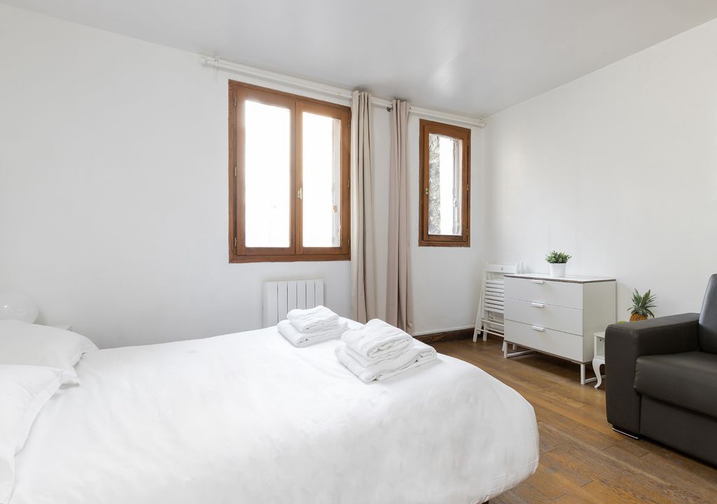 Photo of Bedroom in Latin