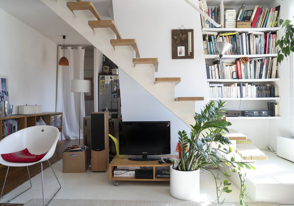 Photo of Livingroom in Combat