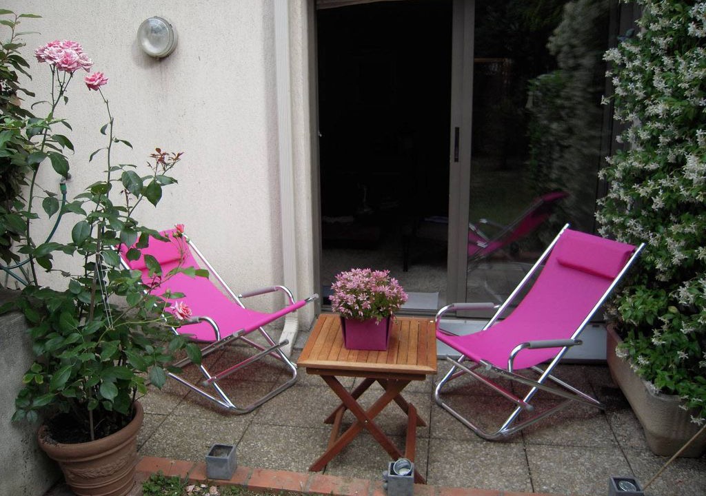 Photo of Patio Balcony in Republique–Point-du-Jour