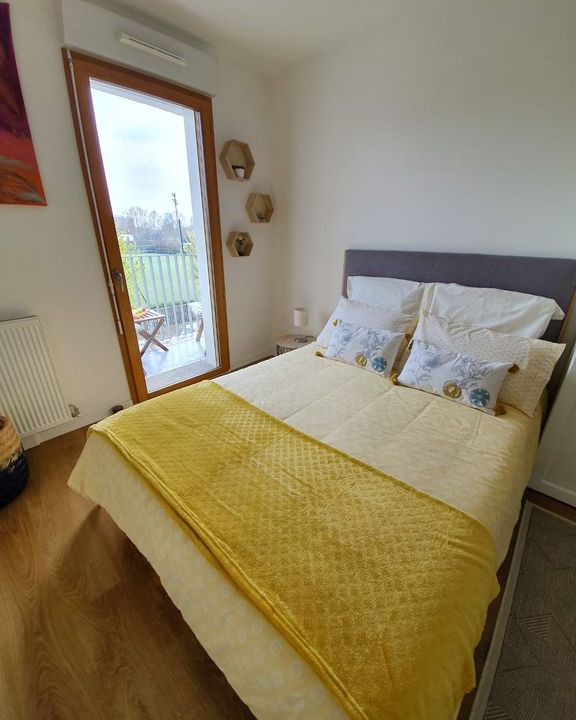 Photo of Bedroom in Asnieres-sur-Seine