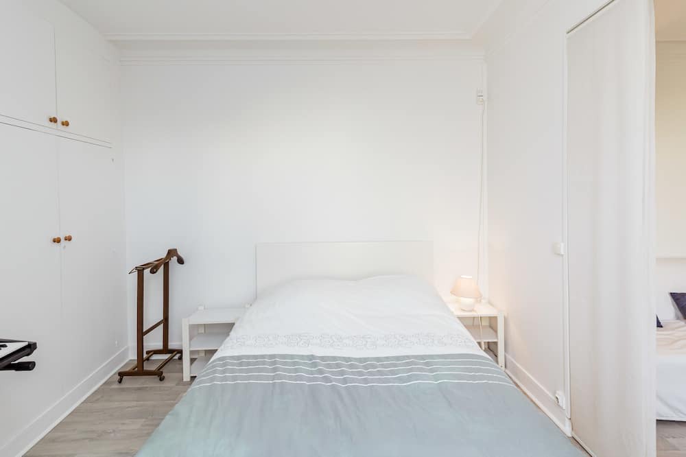 Photo of Bedroom in Clichy