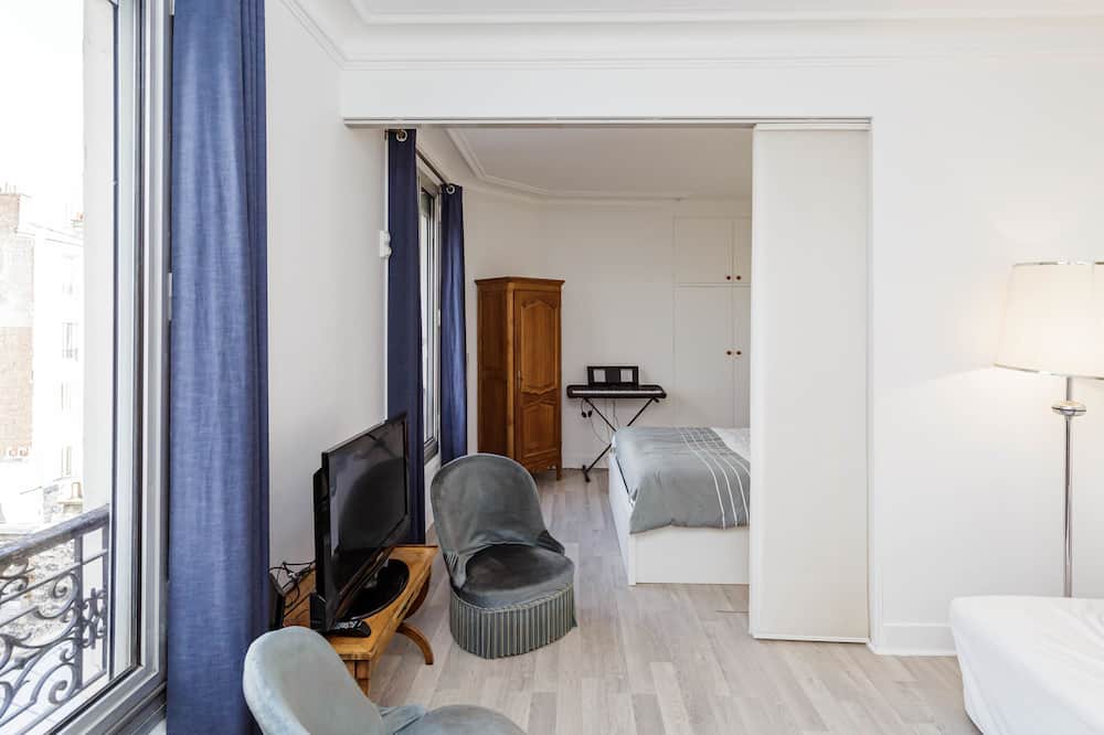 Photo of Bedroom in Clichy