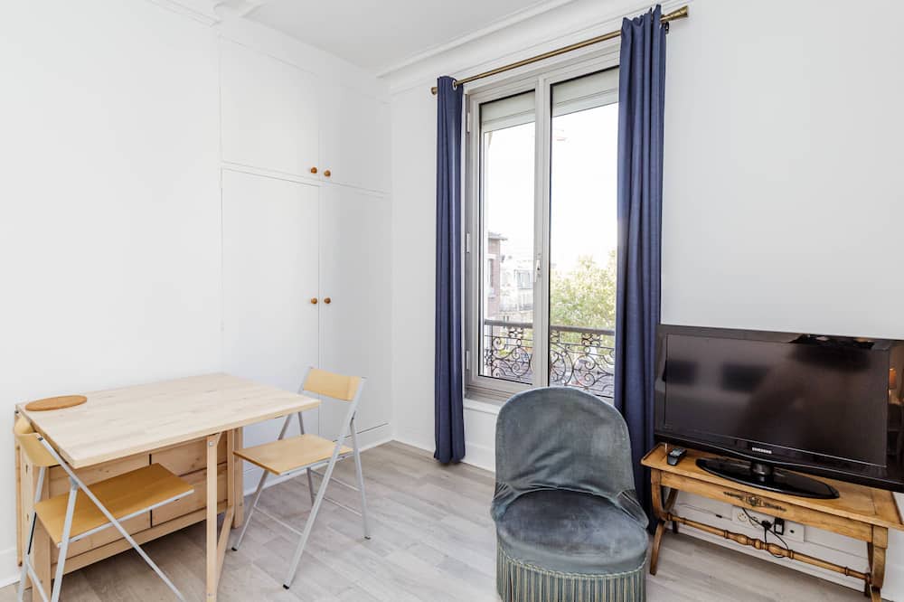 Photo of Livingroom in Clichy