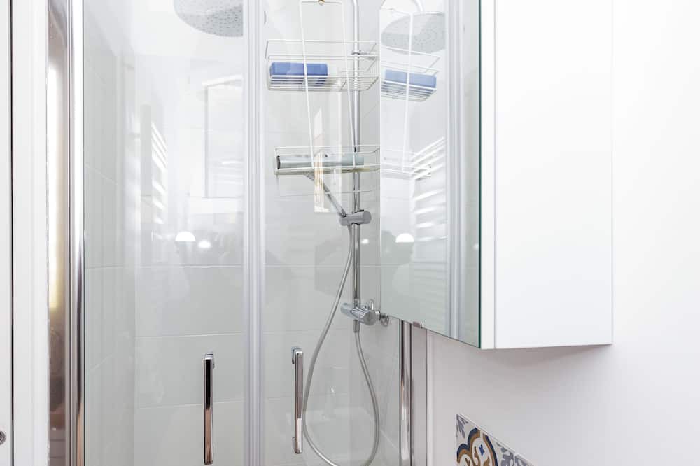 Photo of Bathroom in Clichy