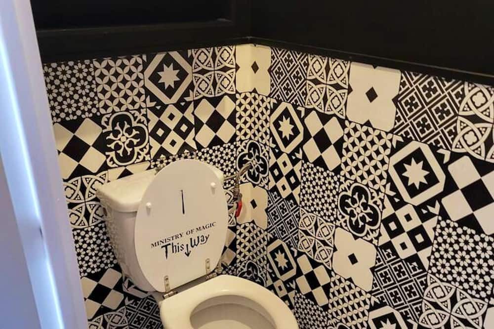 Photo of Bathroom in Asnieres-sur-Seine