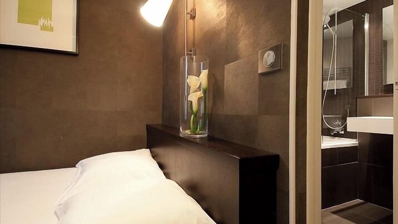 Photo of Bathroom in Saint-Merri