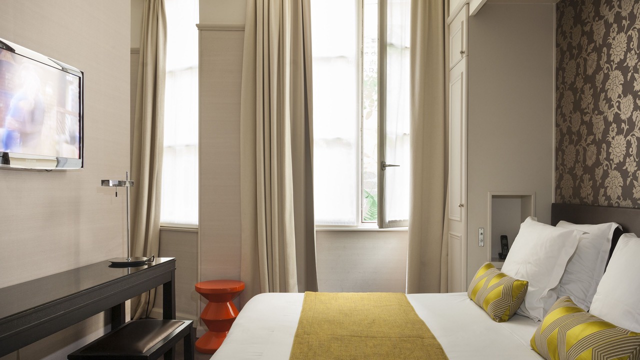 Photo of Bedroom in Saint-Merri