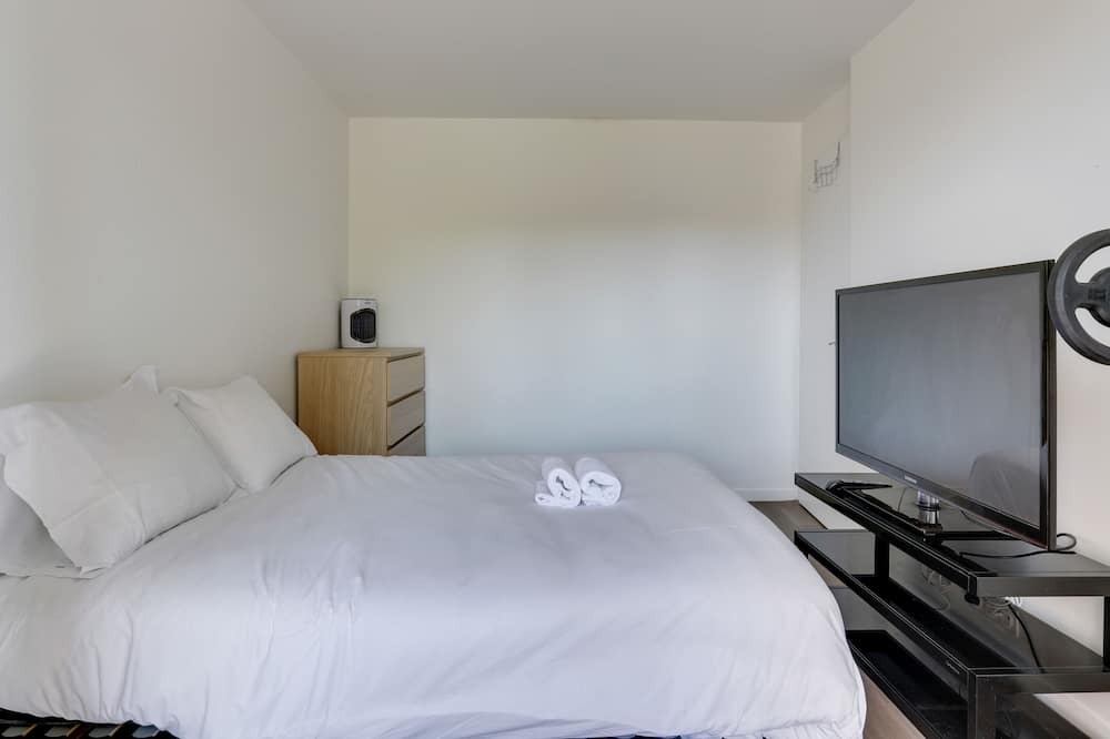 Photo of Bedroom in Neuilly-sur-Marne