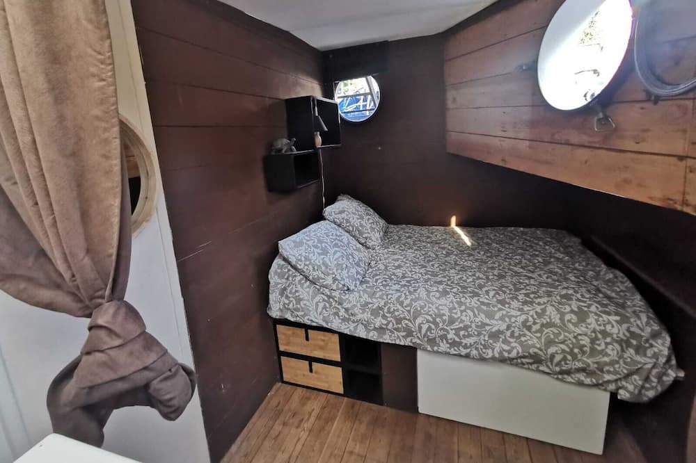 Photo of Bedroom in Saint-Germain-l'Auxerrois