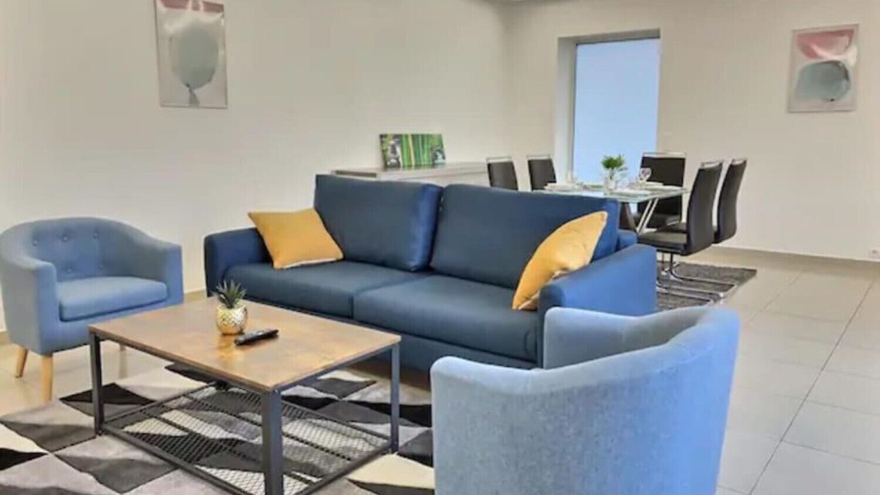 Photo of Livingroom in Sceaux
