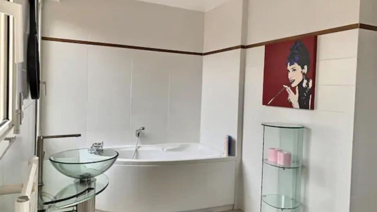 Photo of Bathroom in Sceaux