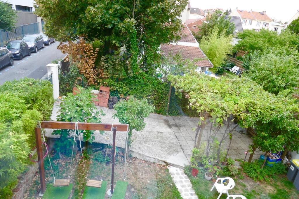 Photo of Outdoor in Parapluies