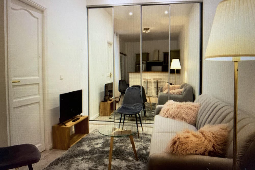 Photo of Livingroom in Passy
