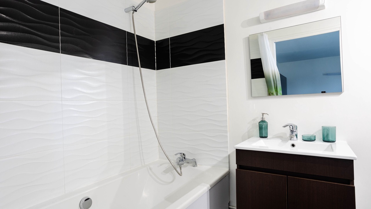 Photo of Bathroom in Neuilly-sur-Marne