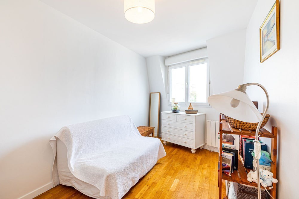 Photo of Livingroom in Les Lilas