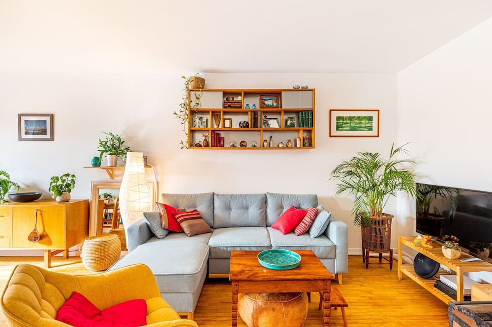 Photo of Livingroom in Les Lilas