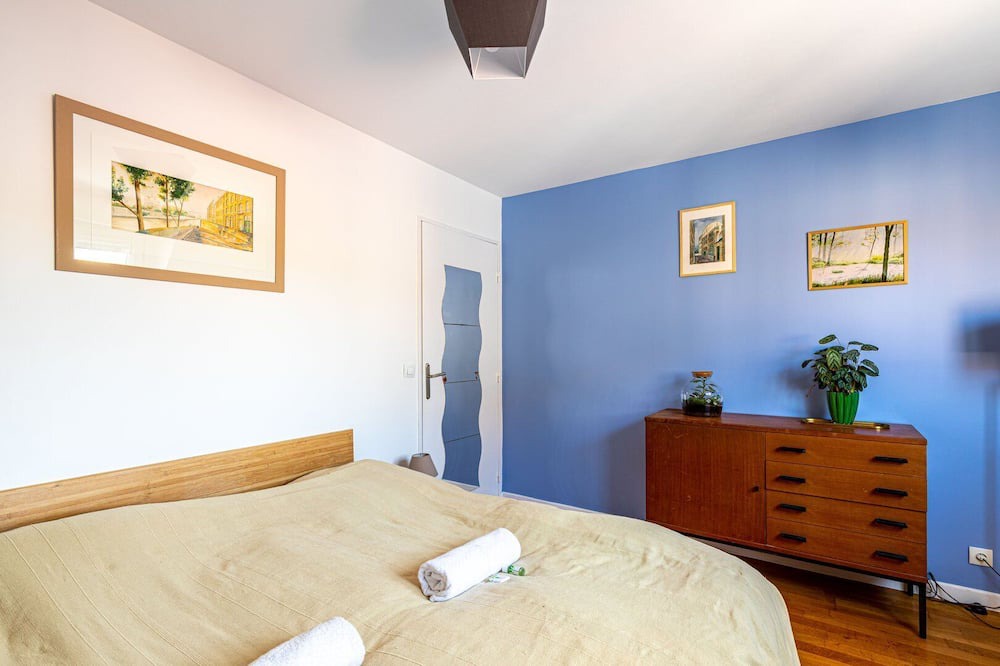 Photo of Bedroom in Les Lilas
