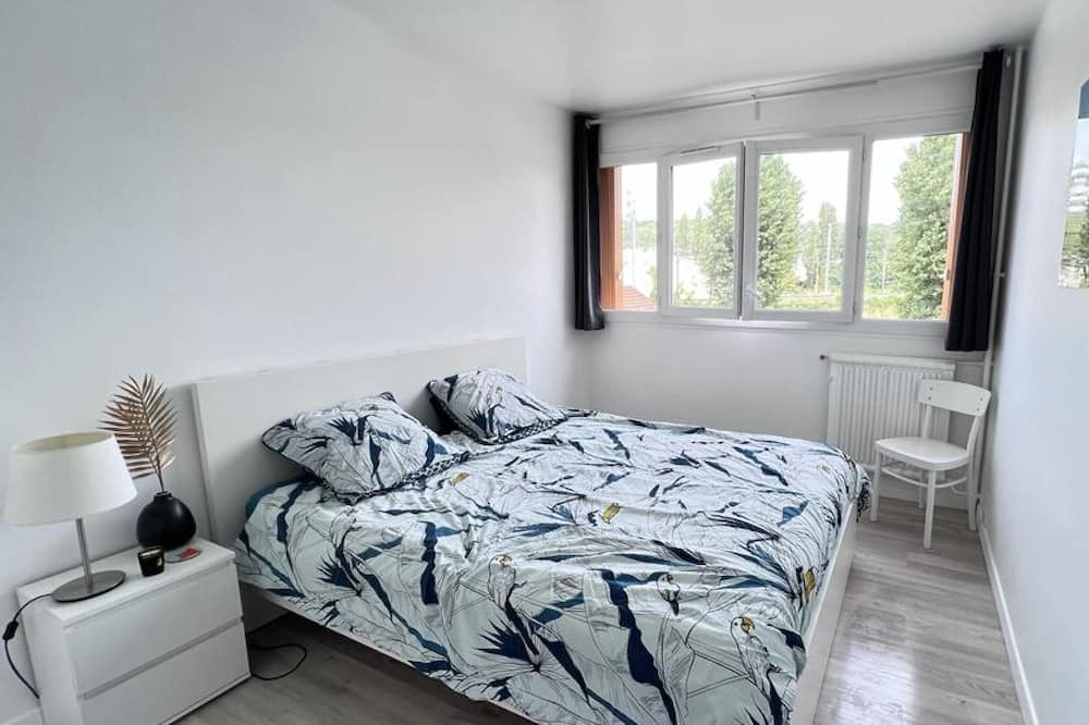 Photo of Bedroom in Neuilly-sur-Marne