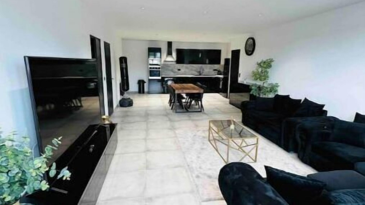 Photo of Livingroom in Livry-Gargan