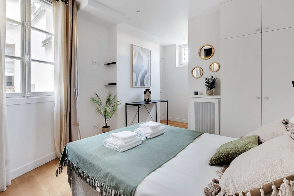 Photo of Bedroom in Neuilly-sur-Seine