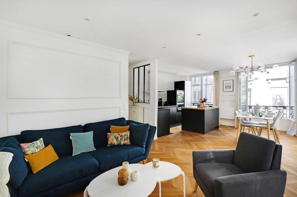 Photo of Livingroom in Enfants-Rouges