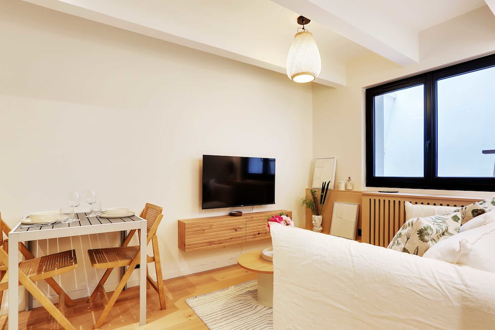 Photo of Bedroom in 16th Arrondissement