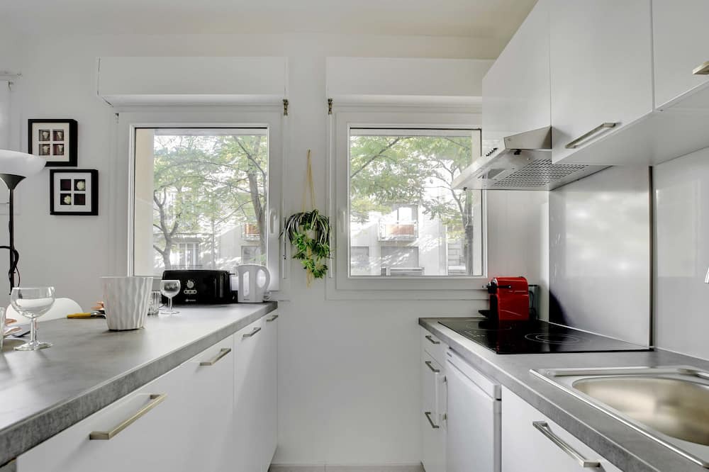 Photo of Kitchen in Combat