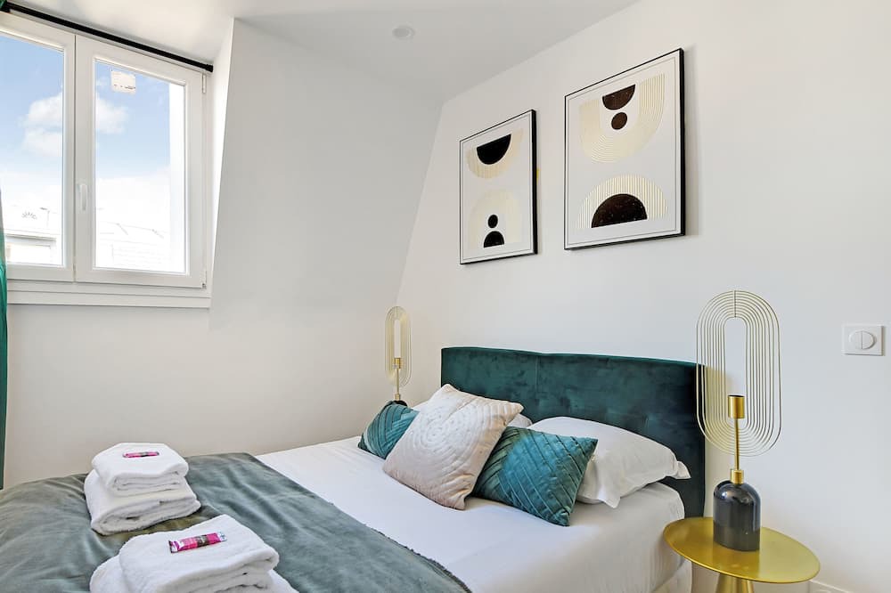 Photo of Bedroom in Belleville