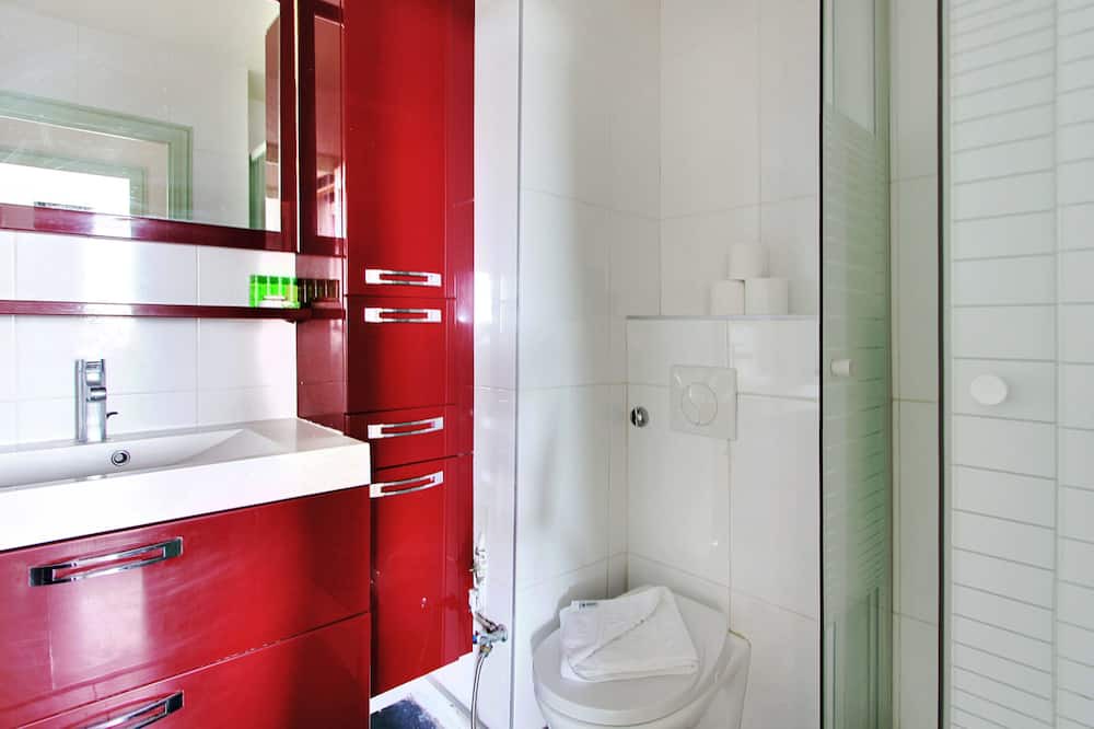 Photo of Bathroom in Grenelle