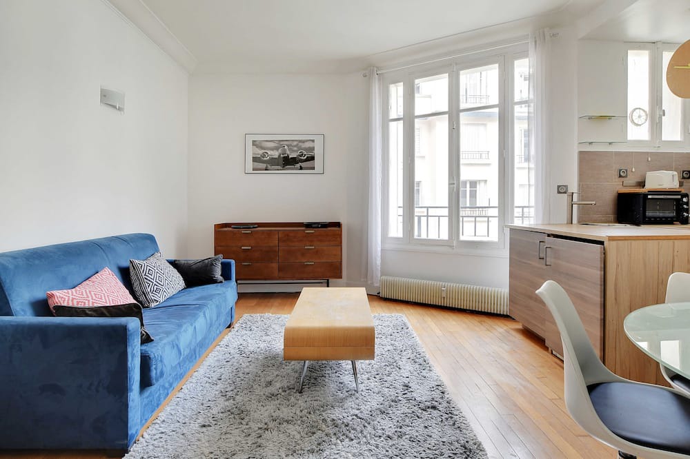 Photo of Livingroom in 16th Arrondissement