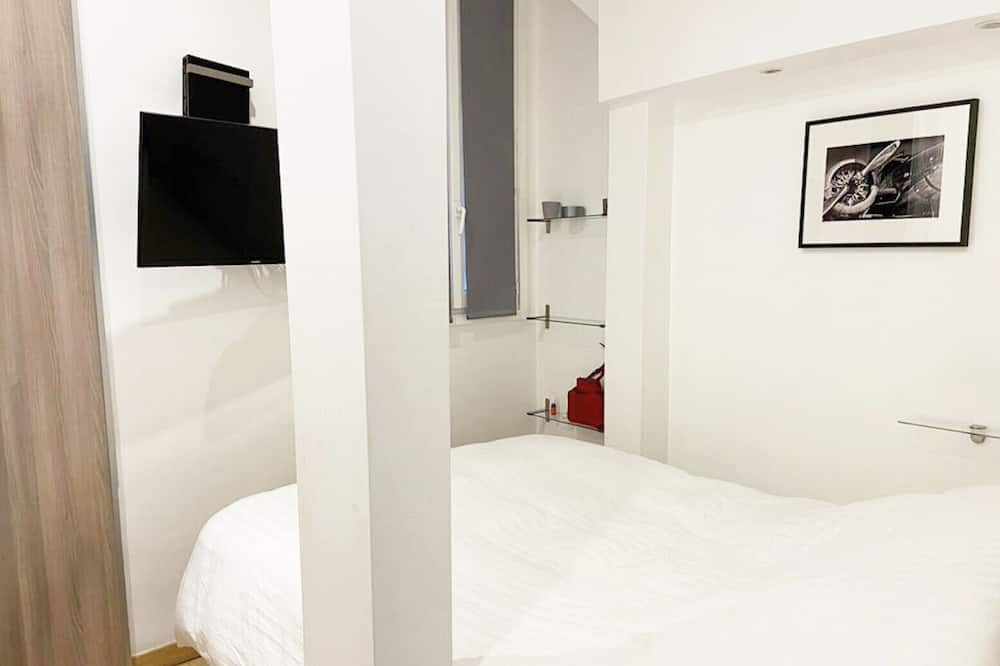 Photo of Bedroom in 16th Arrondissement