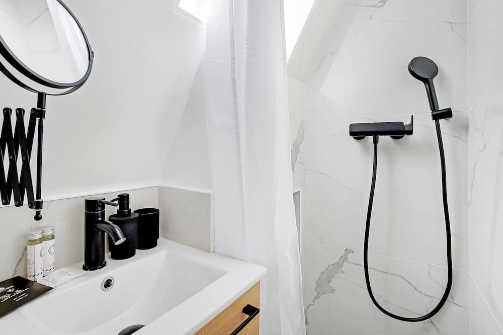 Photo of Bathroom in Passy