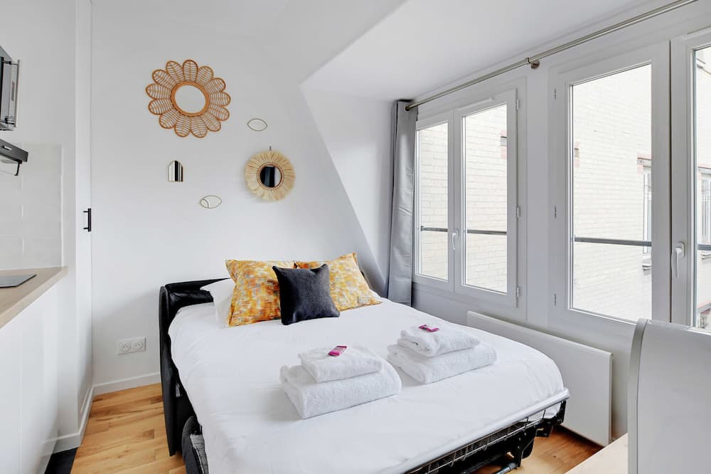 Photo of Bedroom in Passy