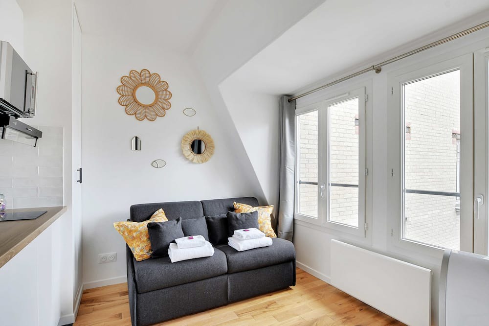 Photo of Livingroom in Passy