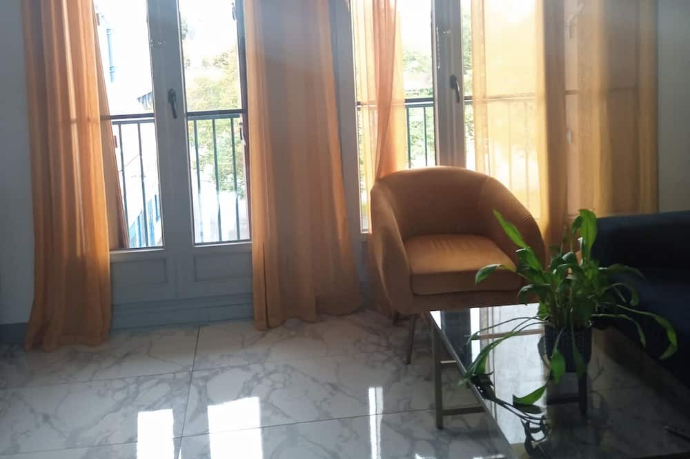 Photo of Others in Neuilly-sur-Marne