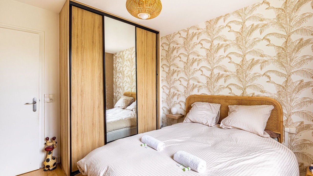 Photo of Bedroom in Garches