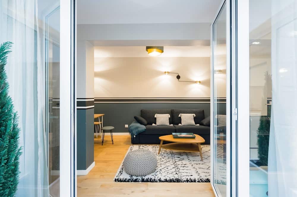 Photo of Livingroom in Arts-et-Metiers