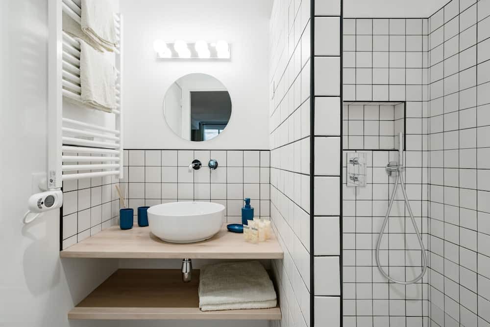 Photo of Bathroom in Arts-et-Metiers