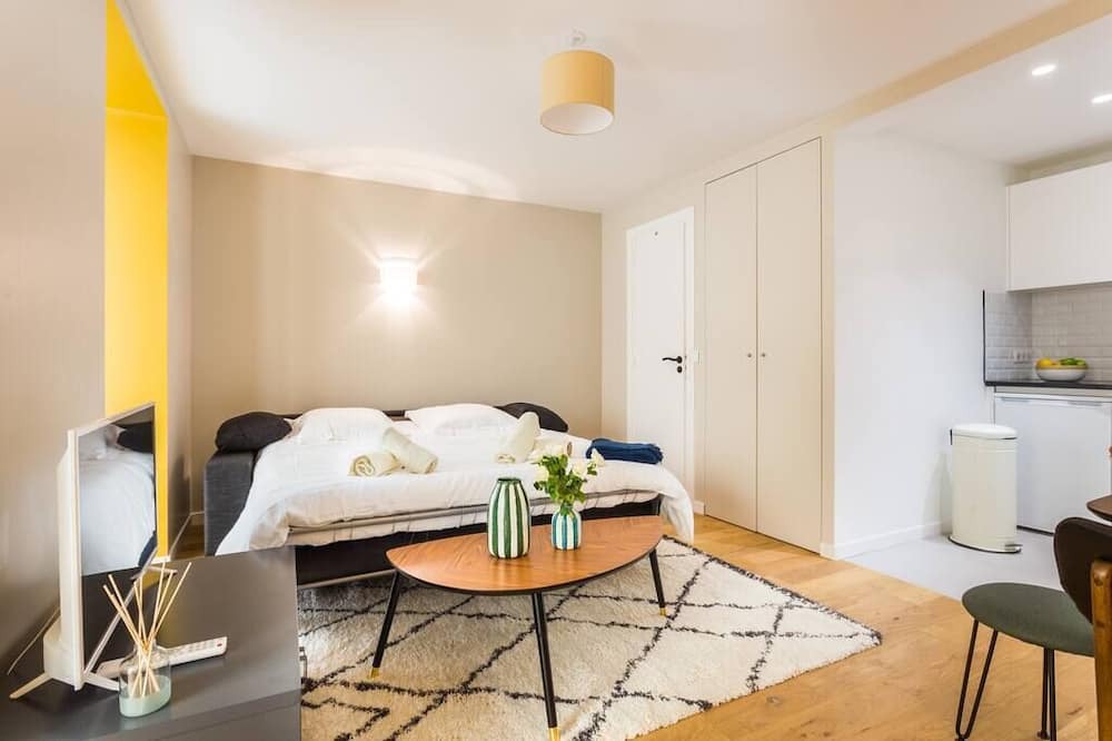 Photo of Bedroom in Arts-et-Metiers
