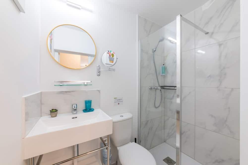 Photo of Bathroom in 15th Arrondissement