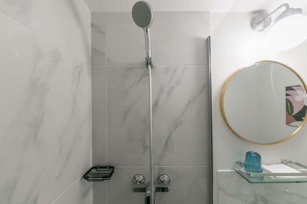 Photo of Bathroom in Passy