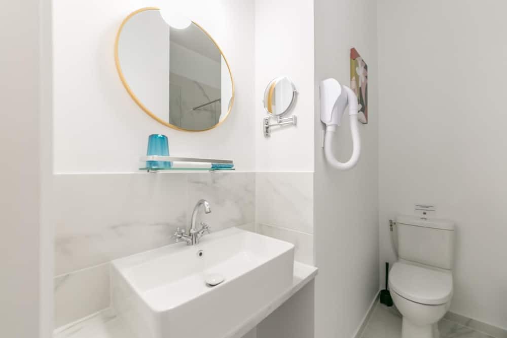 Photo of Bathroom in Passy