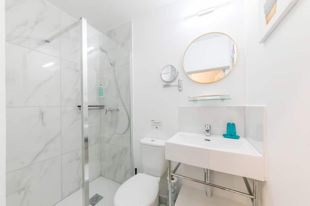 Photo of Bathroom in 15th Arrondissement