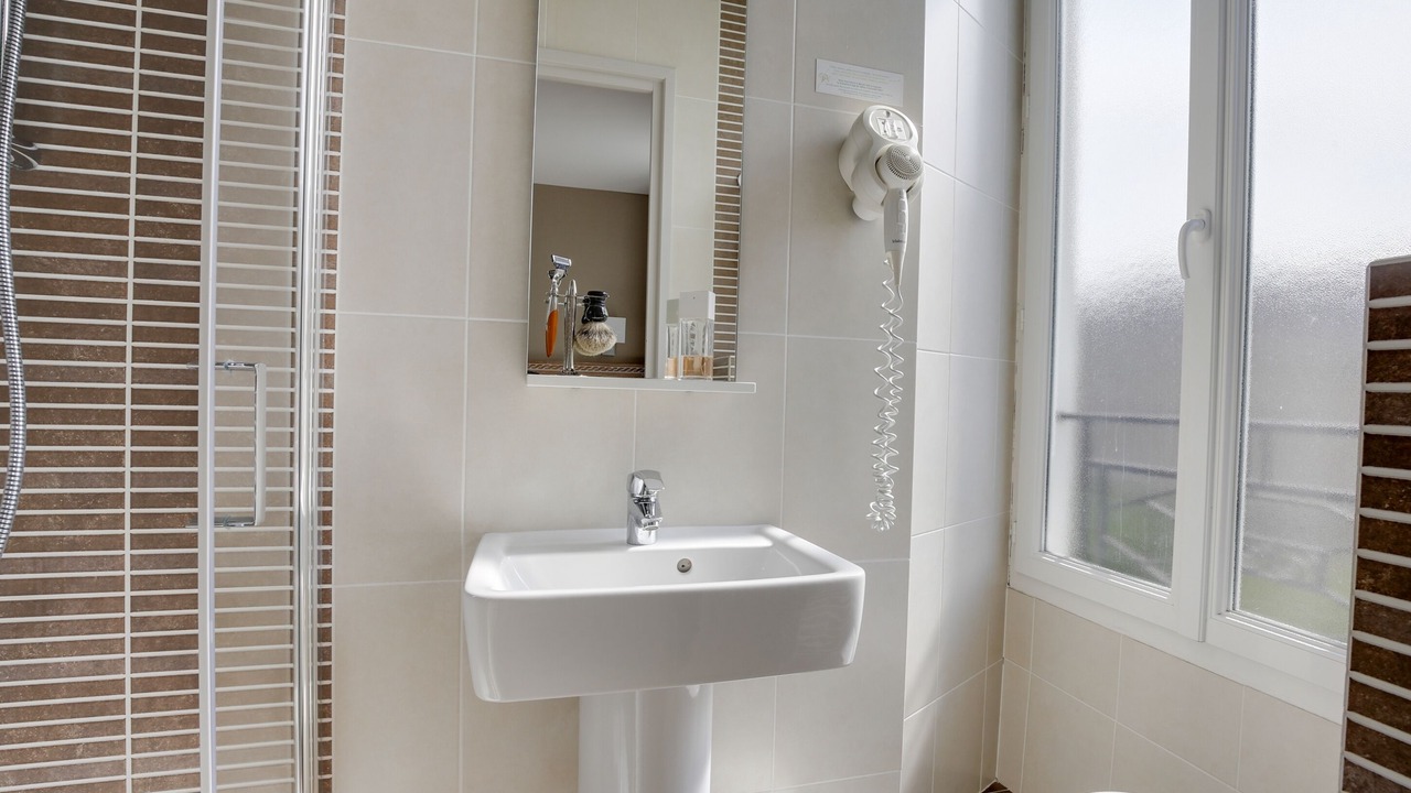 Photo of Bathroom in Bel-Air Nord