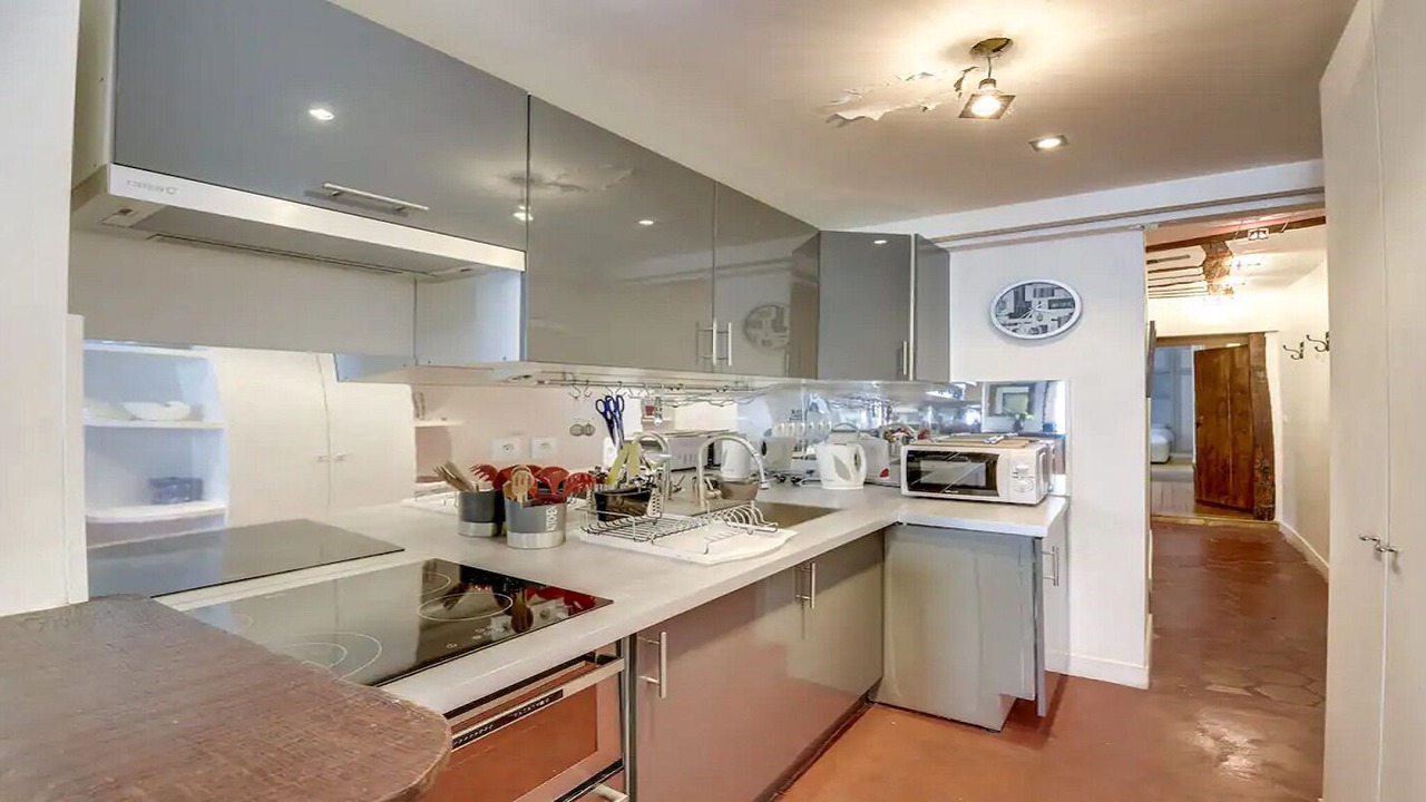 Photo of Kitchen in Arts-et-Metiers