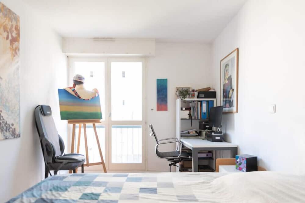 Photo of Bedroom in Combat