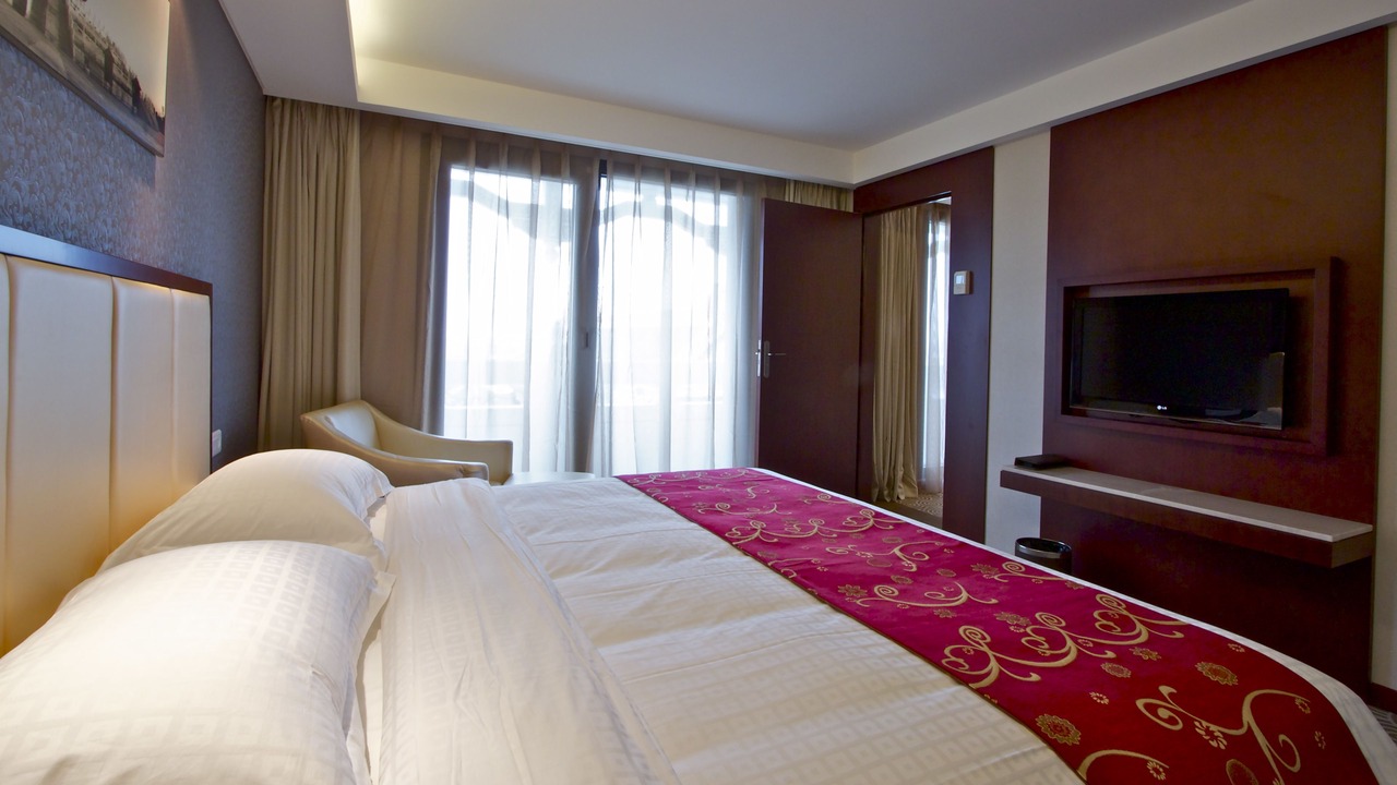 Photo of Bedroom in Alfortville
