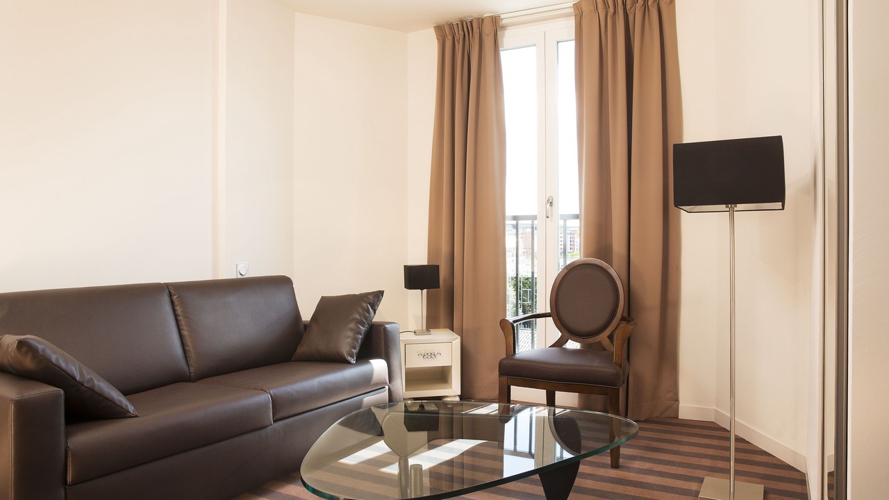 Photo of Bedroom in Gennevilliers