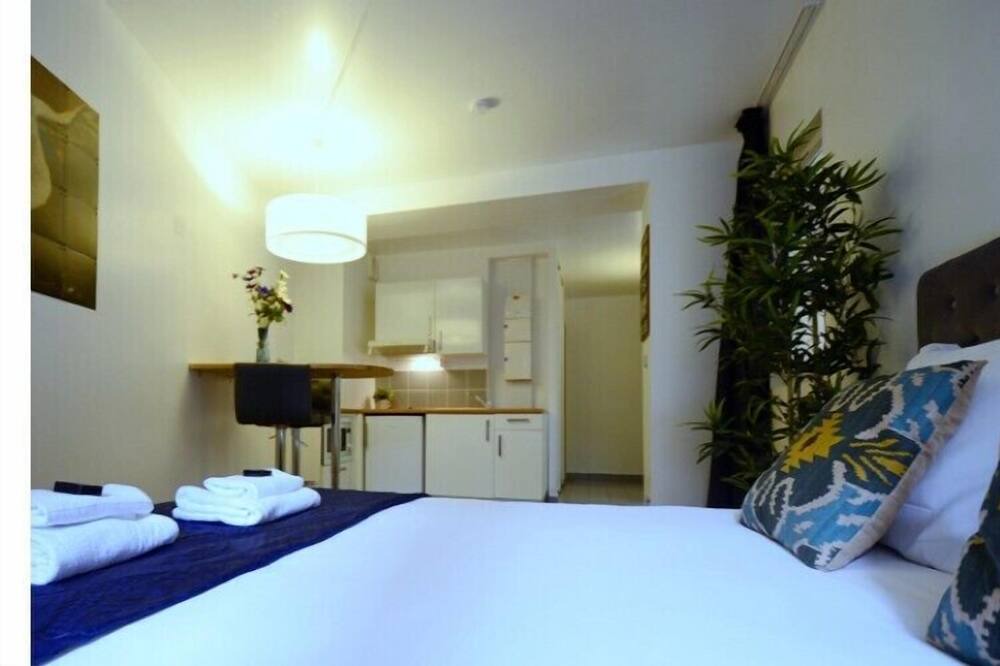 Photo of Bedroom in Jardin des plantes